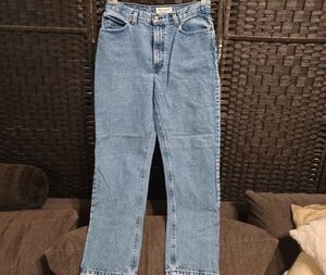 Jones Wear Sport Women's Straight Leg Blue Jeans